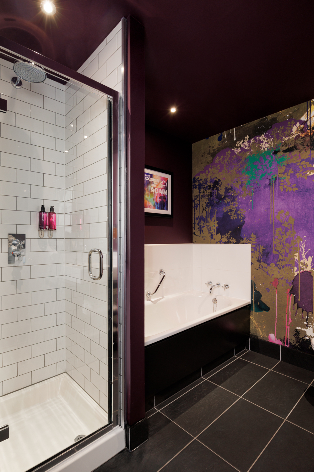 Aberdeen Club Bathroom